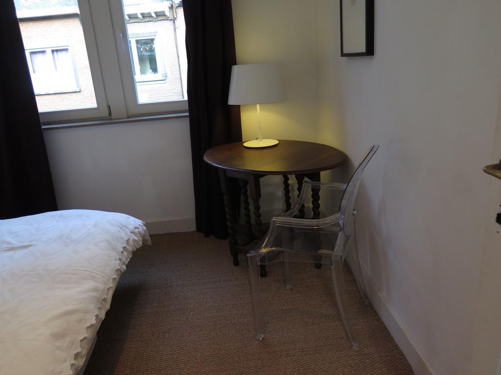 La Petite Lili Vila Dinant Quarto foto